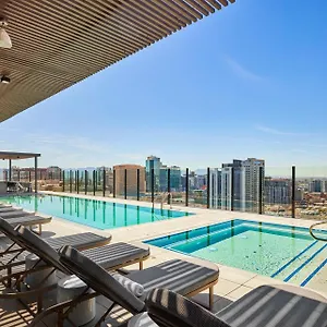 https://global-luxury-suites-at-downtown.hotelsofphoenix.com